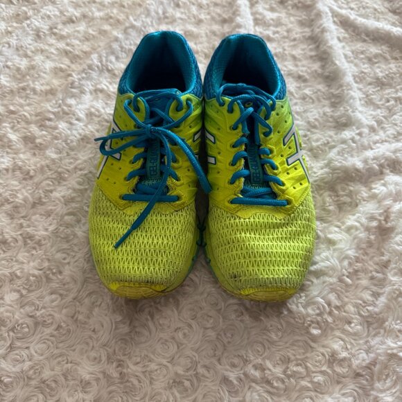 ASICS Running Shoes - Picture 2 of 8